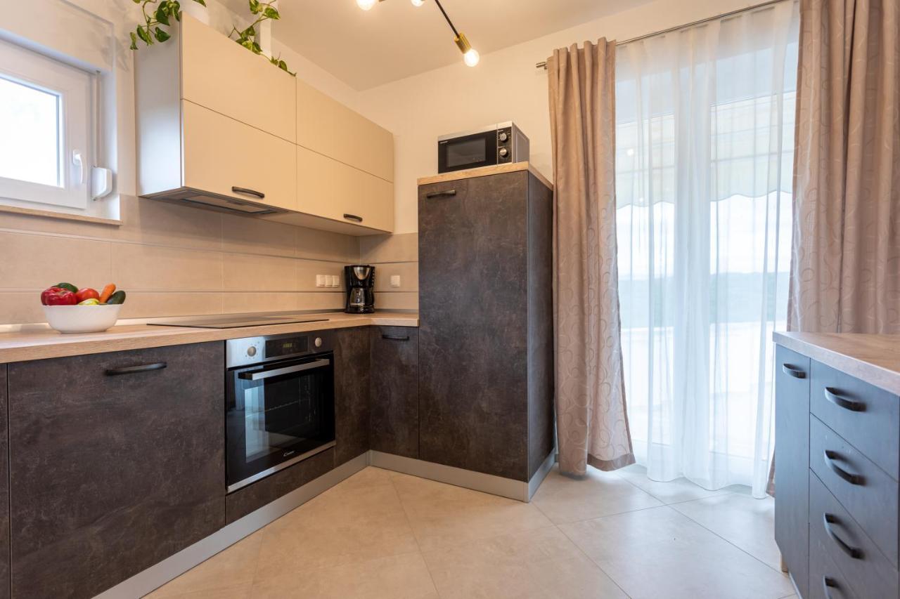 Apartment Ivan Sveti Ivan Dobrinjski 外观 照片
